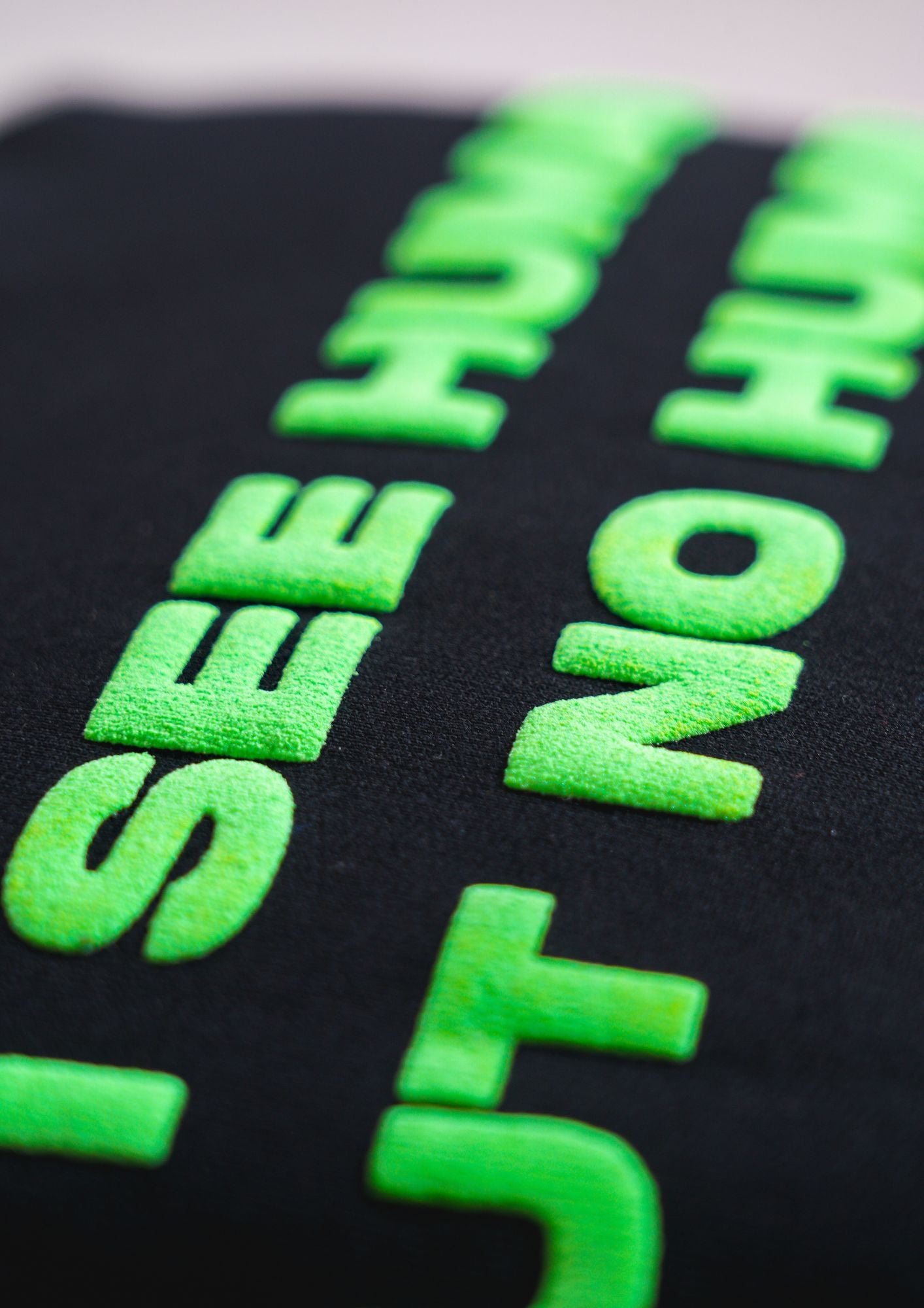 Black-Alien T-Shirt - 260 GSM