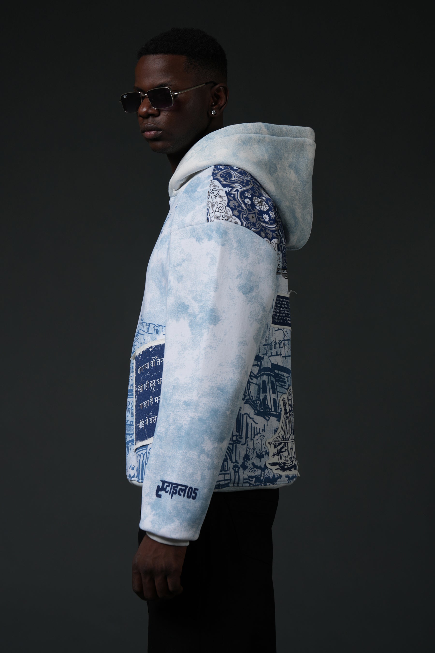 THE BLUE CHRONICLE HOODIE